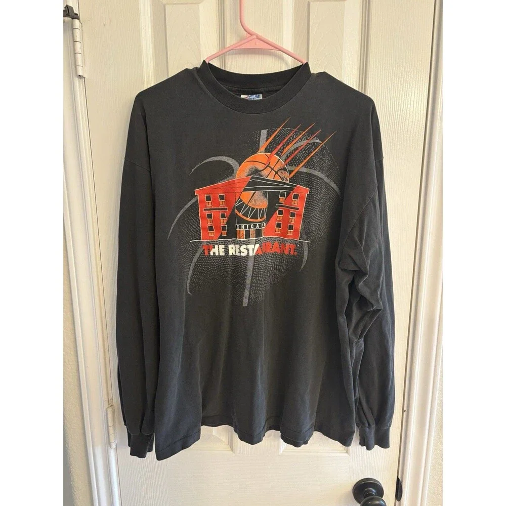 Vintage Chicago The Restaurant Michael Jordan Graphic LongSleeve T Shirt Size XL